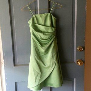 David's bridal dress clover